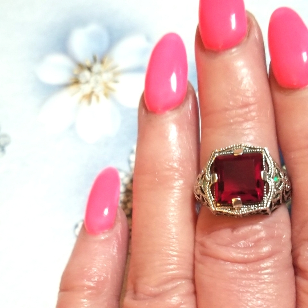 𝅺GORGEOUS! Deco Revival Filigree Ruby Aussie Opal Sterling Ring